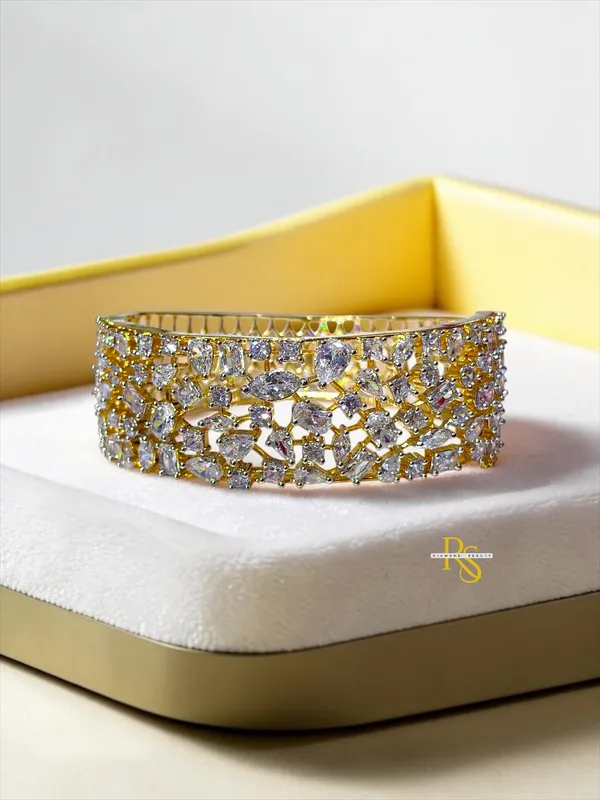 18k_Gold_Plated_Diamond_Openable_Bracelet