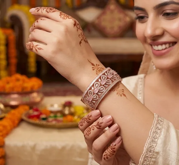 18k_Rose_Gold_Plated_Diamond_Openable_Bracelet