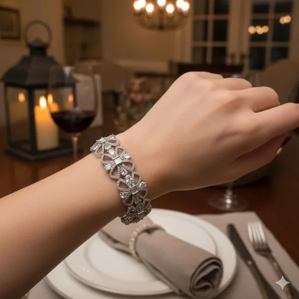 18k_White_Rhodium__Diamond_Openable_Bracelet