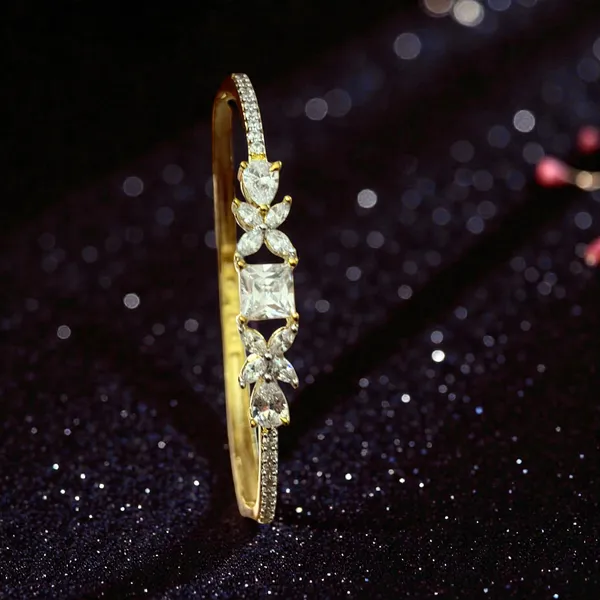 BRACELET_KADA_FOR_WOMEN