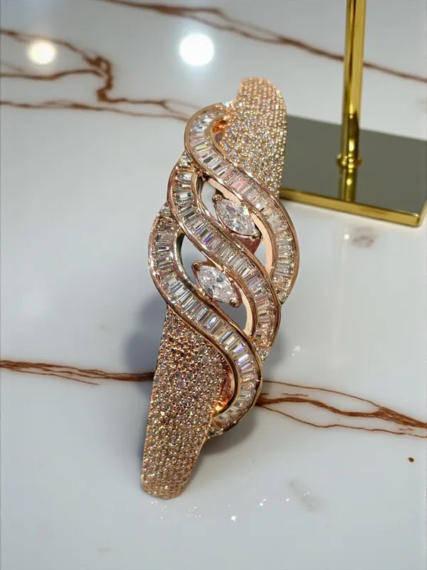 BRACELET_KADA_FOR_WOMEN