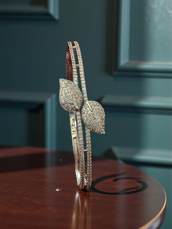 BRACELET_KADA_FOR_WOMEN