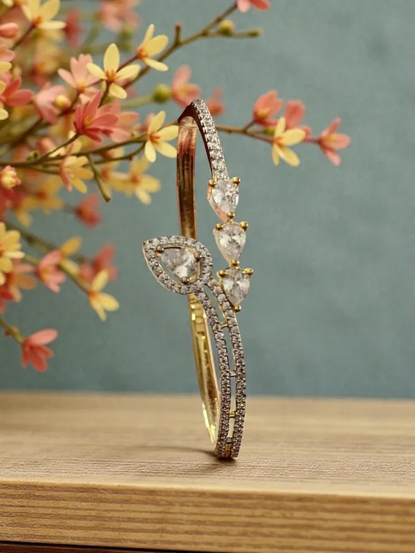 BRACELET_KADA_FOR_WOMEN