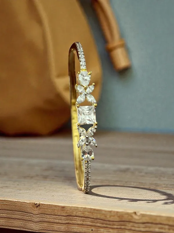 BRACELET_KADA_FOR_WOMEN