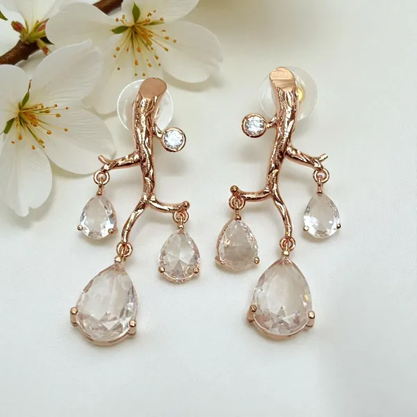 Rose_Gold_White_Danglers_Earrings_For_Women