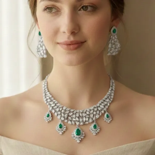 DIAMOND_NECKLACE_FOR_WOMEN