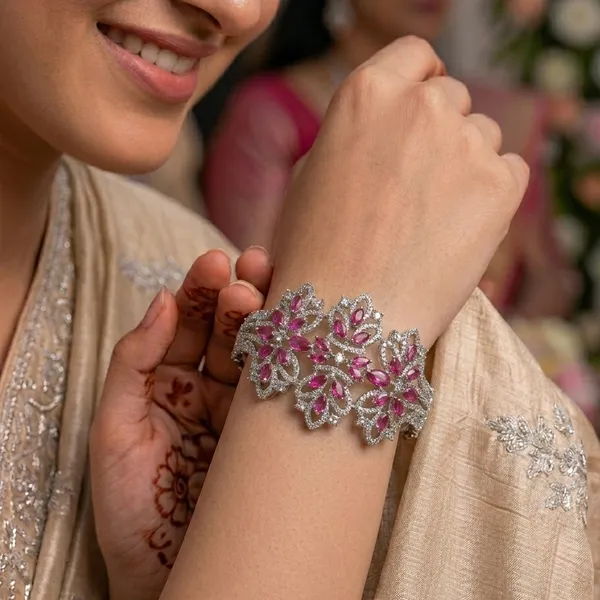 Diamond_Openable_Bracelet