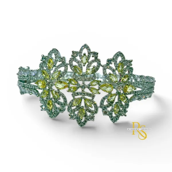 Diamond_Openable_Bracelet