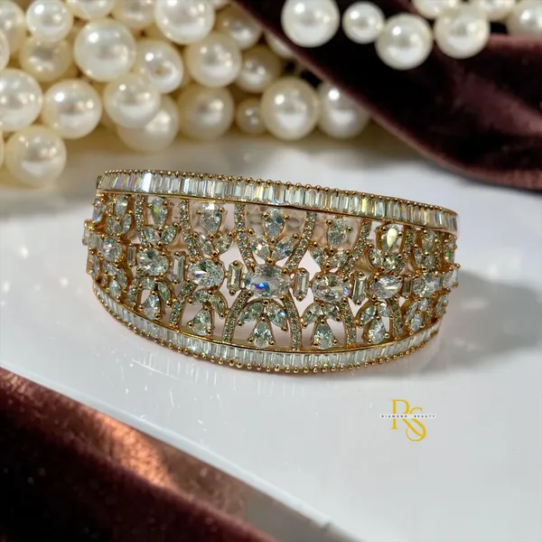 18k_Rose_Gold_Plated_Diamond_Openable_Bracelet