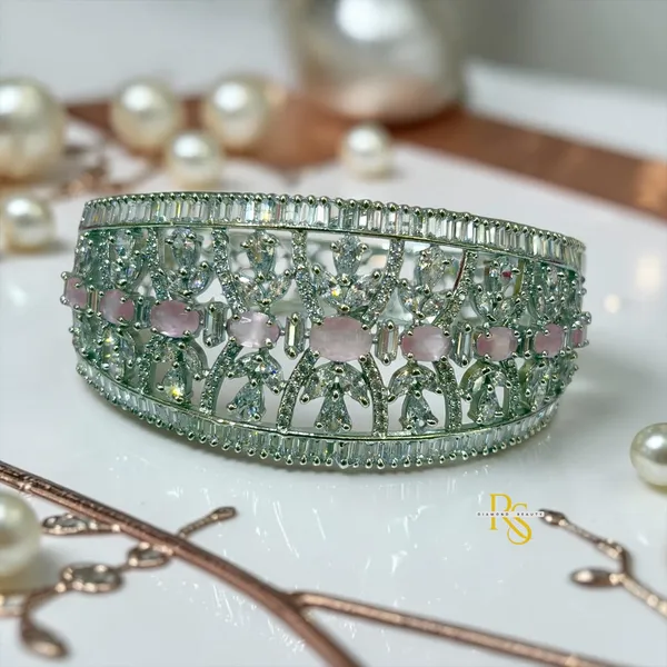 18k_White_Rhodium_Diamond_Openable_Bracelet