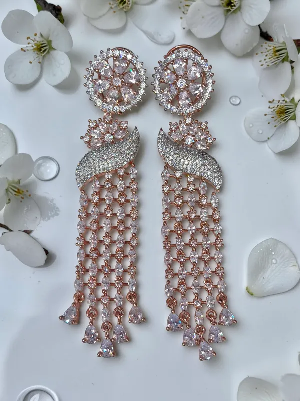 Diva_Diamond_Long_Earrings_For_Women