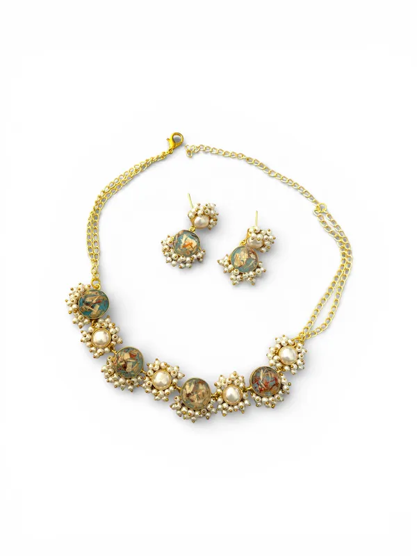 FASHION_FUSION_NECKLACE