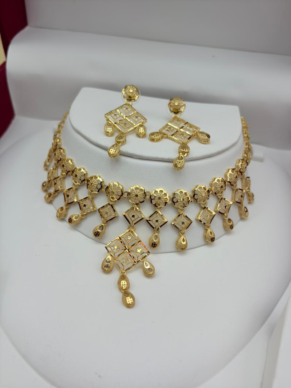 GOLD_PLATED_SET_FOR_WOMEN