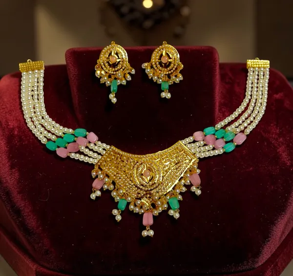 JADAU_STATEMENT_NECKLACE_SET_FOR_WOMEN