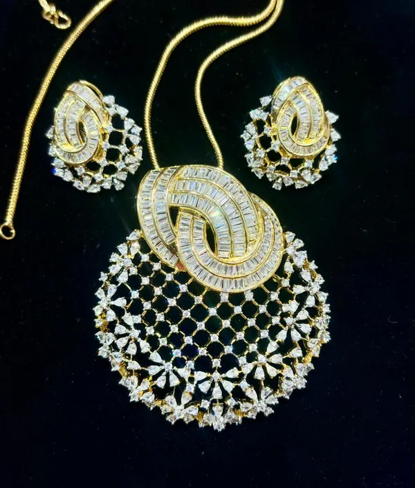 PRECIOUS_LOVE_PENDANT