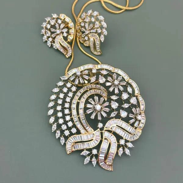 PRECIOUS_LOVE_PENDANT
