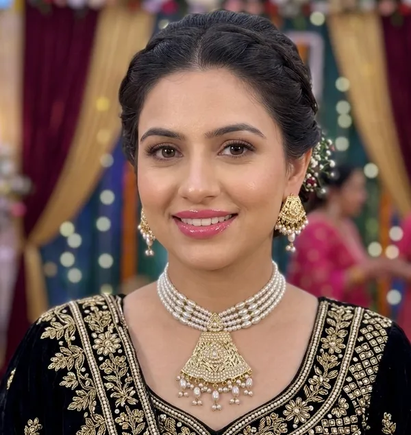 ROYAL_JEWELERY_JADAU_SET_FOR_WOMEN