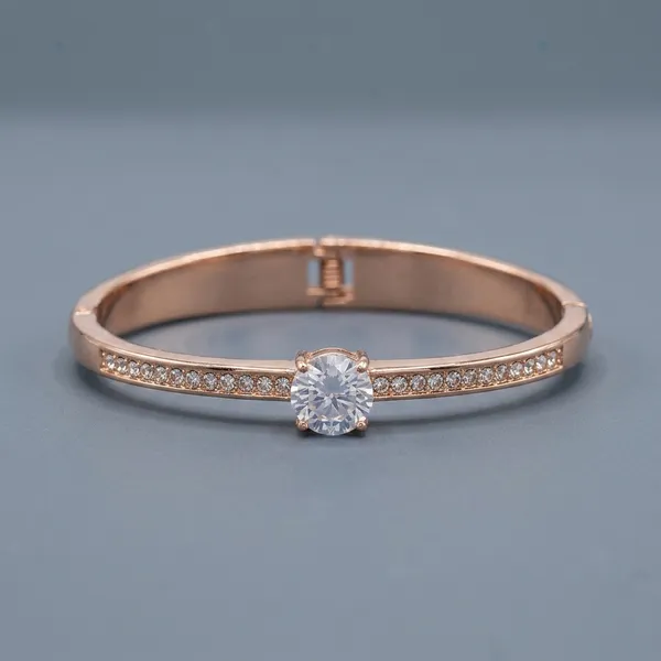 Rose_Gold_Alloy_Crystal_Solitaire_Ring_For_Women