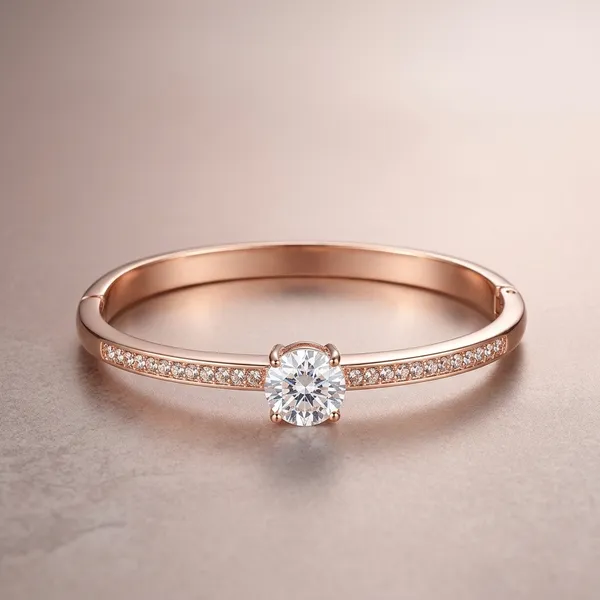 Rose_Gold_Alloy_Solitaire_Pave_Band_Ring_For_Women