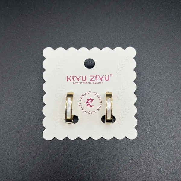Gold_Alloy_Rectangular_Hoop_Earrings_For_Women
