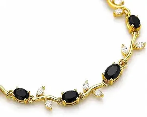 Elegant_Gold_Tulip_Flower_Bracelet_–_Black_&_White_Edition