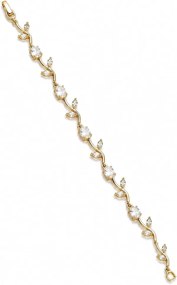 Elegant_Gold_Tulip_Flower_Bracelet_–_Radiant_White_Stone_Edition