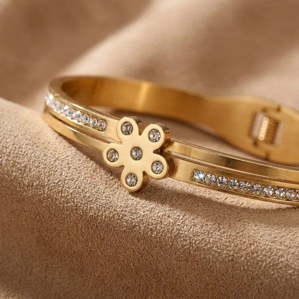 Gold-Tone_Floral_Bracelet_With_Crystal_Embellishments