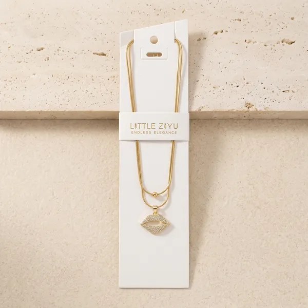 Gold_Alloy_Crystal_Lips_Charm_Layered_Necklace_For_Women