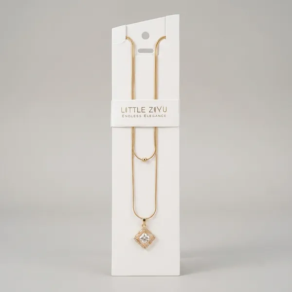 Gold_Alloy_Diamond_Shape_Crystal_Pendant_Necklace_Set_For_Women