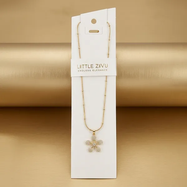 Gold_Alloy_Crystal_Flower_Pendant_Necklace_For_Women