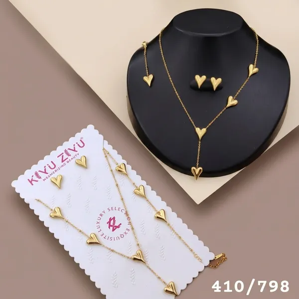 Gold_Alloy_Heart_Charm_Necklace_And_Earrings_Set_For_Women