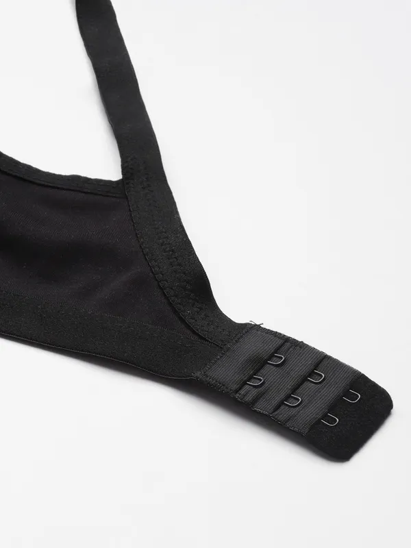 Black_Criss_Cross_Comfort_T-Shirt_Bra_-_Seamless,_Non-Padded,_Non-Wired._For_Women