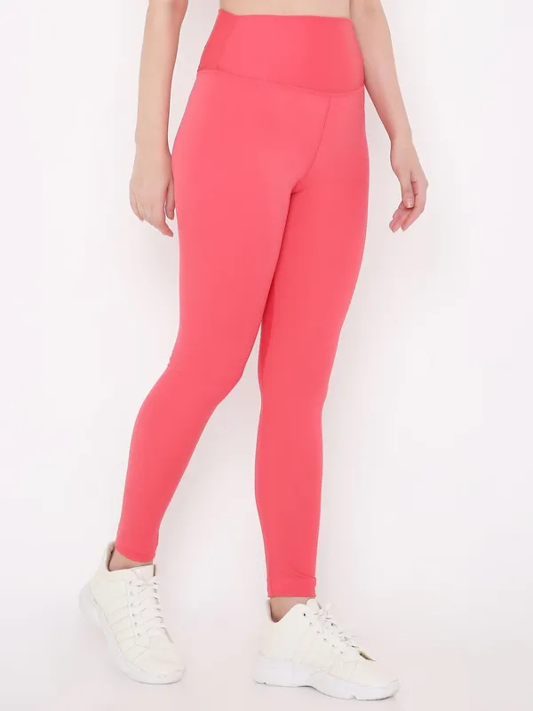 Red_Ankle_Length_Solid_Sports_Leggings_For_Women