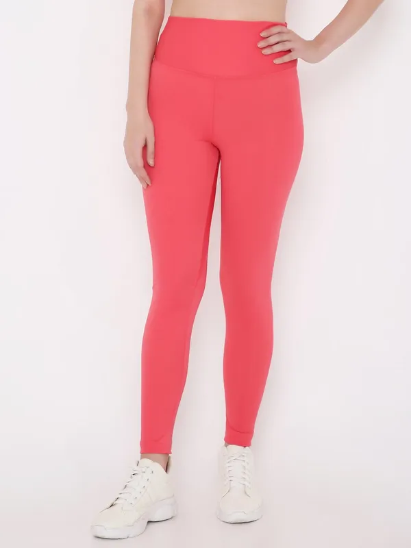 Red_Ankle_Length_Solid_Sports_Leggings_For_Women