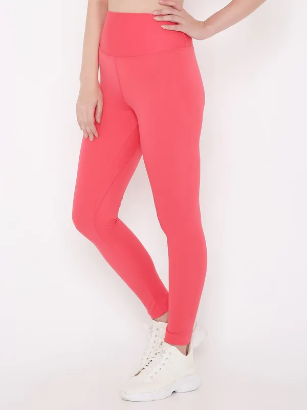 Red_Ankle_Length_Solid_Sports_Leggings_For_Women