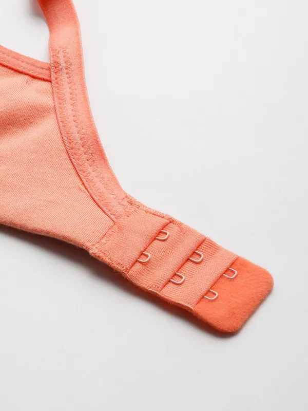 Peach_Moulded_Seamless_Comfort_T-Shirt_Bra_-_Non-Padded,_Non-Wired_For_Women