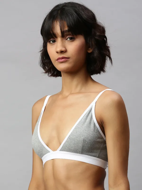 Grey_&_White_Non-Wired_&_Non_Padded_Medium_Coverage_Lounge_Bra_For_Women