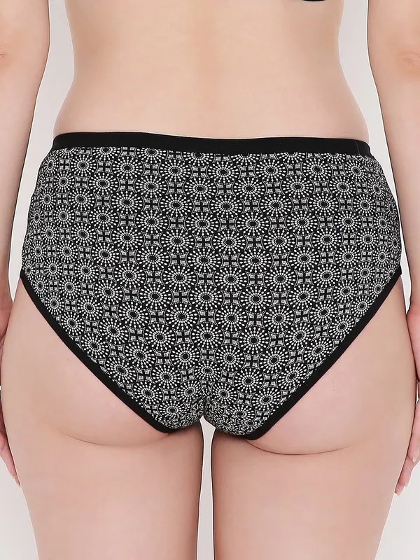 Black_Assorted_Mid_Waist_Printed_Bikini_Panty_For_Women