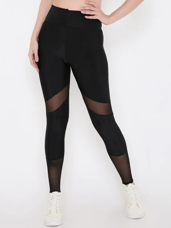Black_Mesh_Contour_Sports_Gym_For_Women