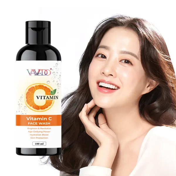 Vitamin_C_Foaming_Face_Wash_|_Deep_Cleansing,_Anti-Pollution_&_Skin_Brightening_Formula_–_100Ml