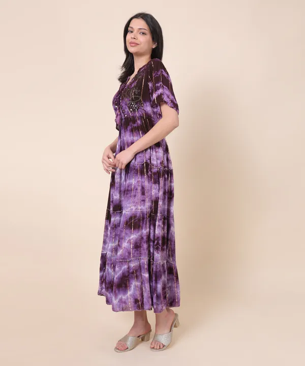 Purple_Elegant_Maxi_Dress_With_Tie-Dye_Pattern,_Featuring_Metallic_Accents_And_A_Tiered_Skirt_Design_For_Women