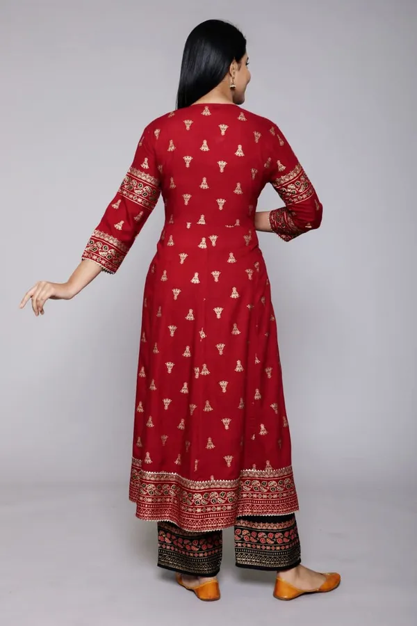 Maroon_Cotton_Kurti_Set_For_Women