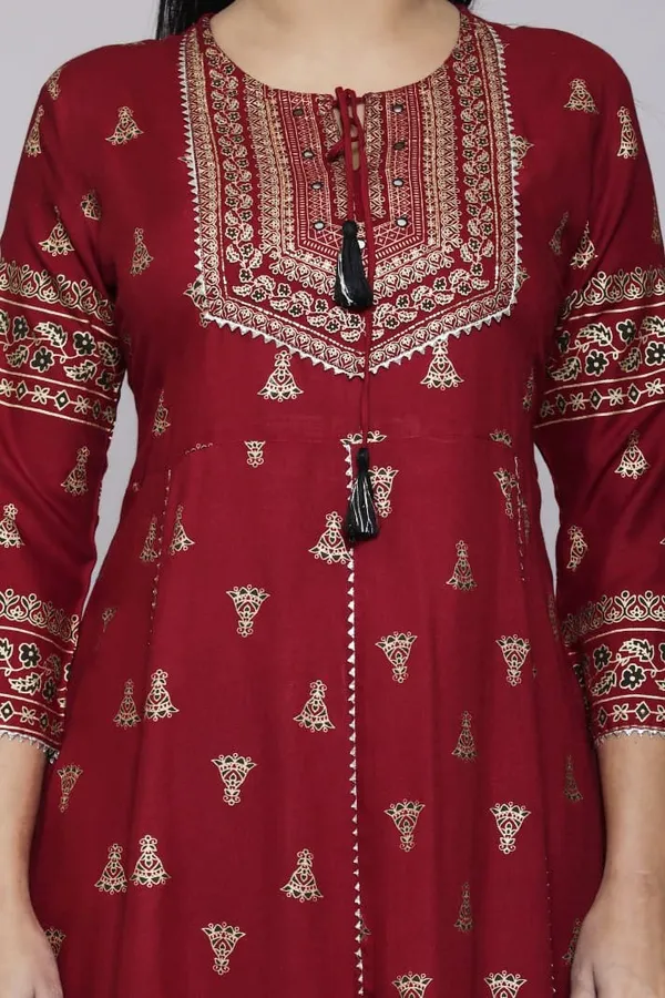 Maroon_Cotton_Kurti_Set_For_Women