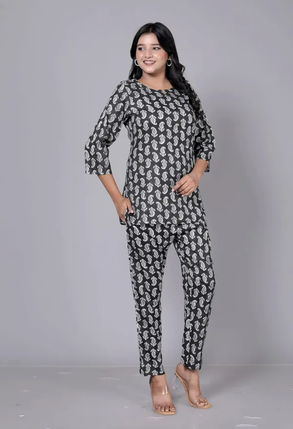 Black_Cotton_Co-Ord_Set_For_Women