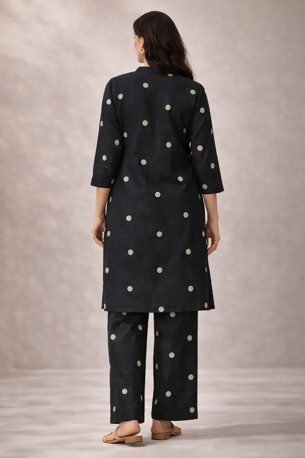 Shifneen_Women_Kurta_Palazzo_Set