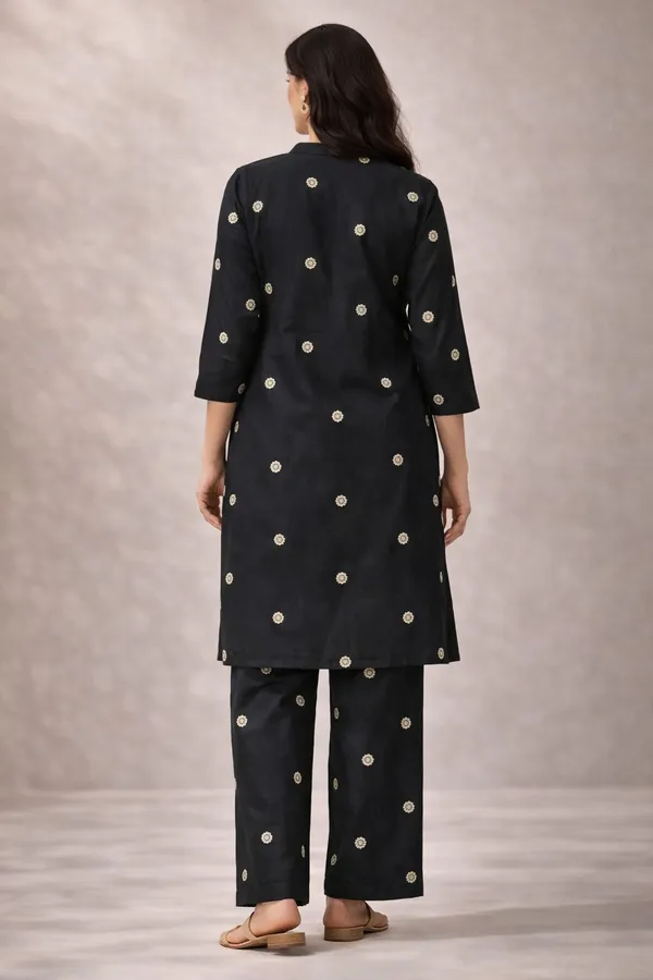 Shifneen_Women_Kurta_Palazzo_Set