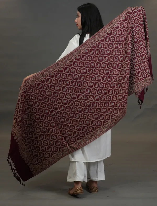 Shifneen_Acrylic_Woven_Women_Shawl_Maroon