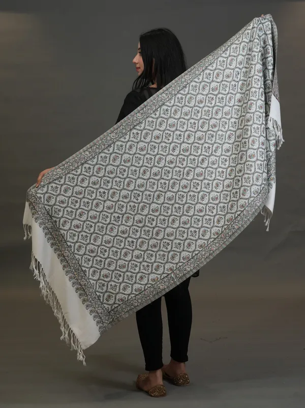 Shifneen_Acrylic_Woven_Women_Shawl_White