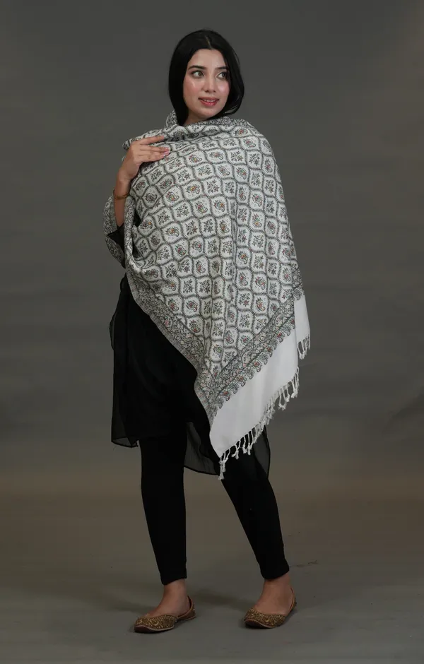 Shifneen_Acrylic_Woven_Women_Shawl_White