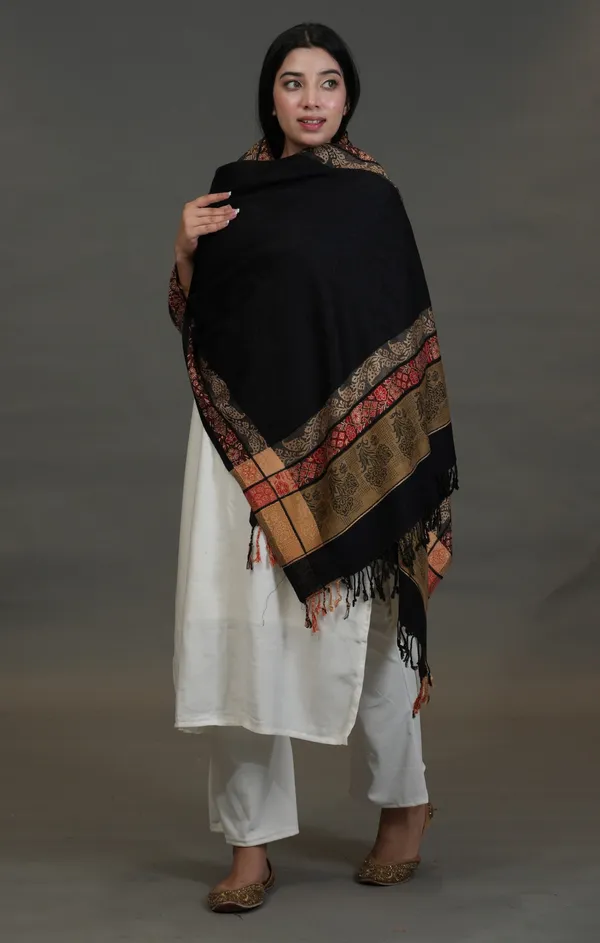 Shifneen_Acrylic_Solid_Women_Shawl_Black